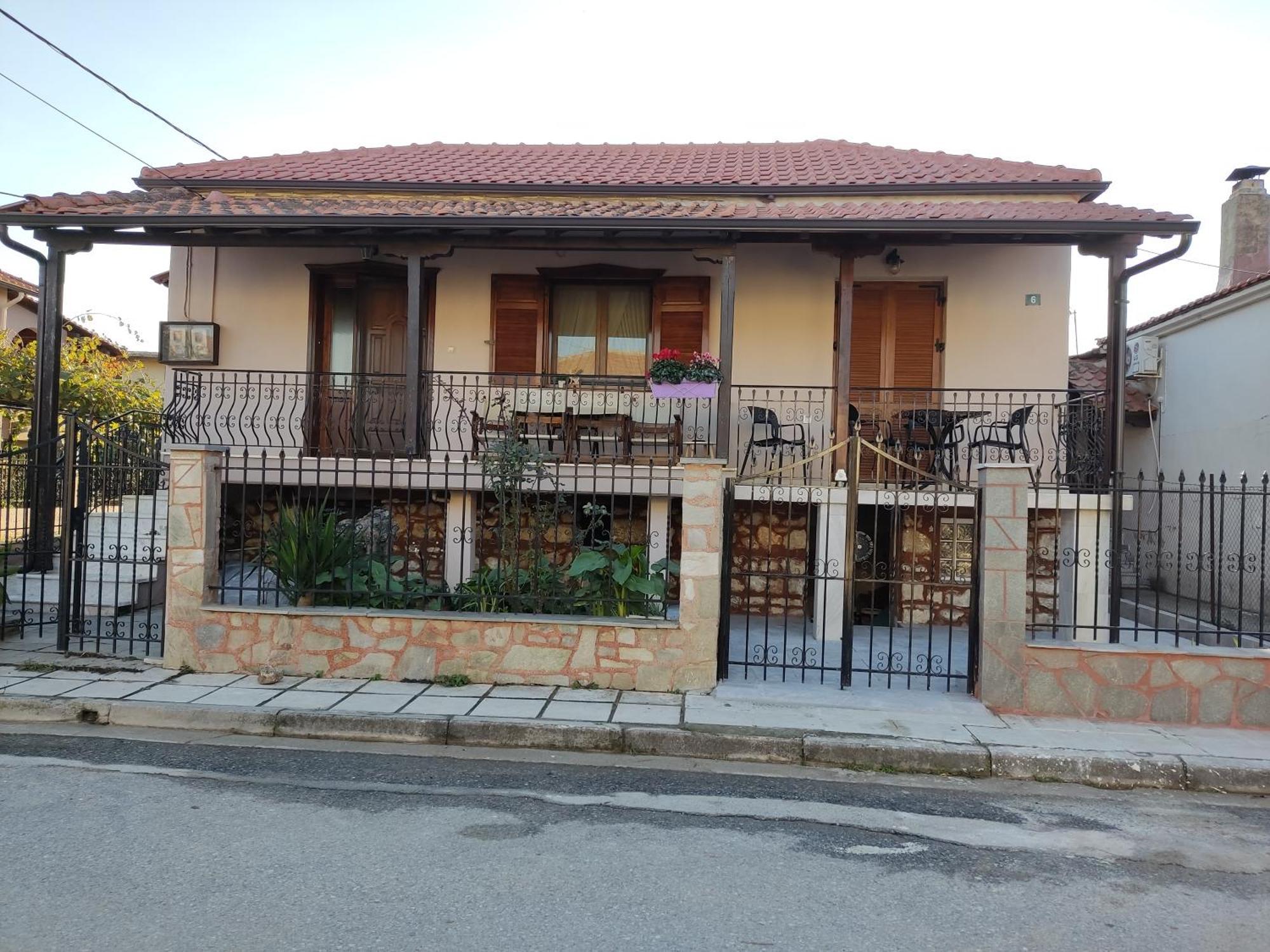 Renovated Apartment 300M From The Sea Ierissos Exterior photo